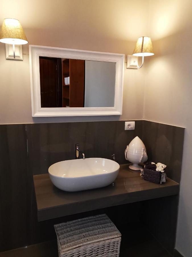 Indelli holiday rooms Monopoli Esterno foto