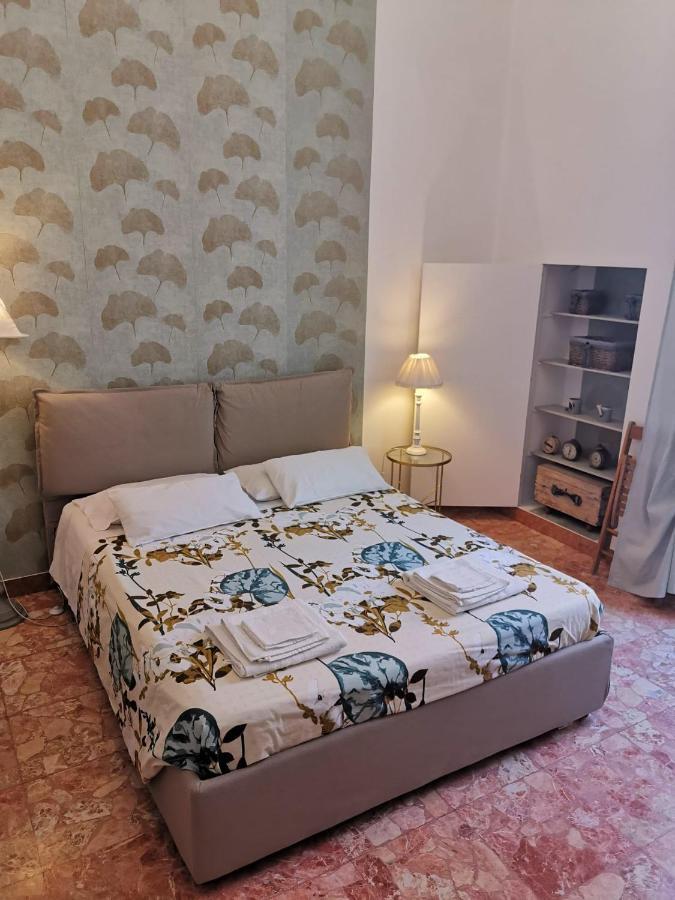Indelli holiday rooms Monopoli Esterno foto