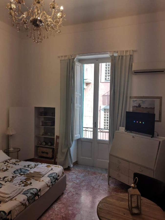 Indelli holiday rooms Monopoli Esterno foto